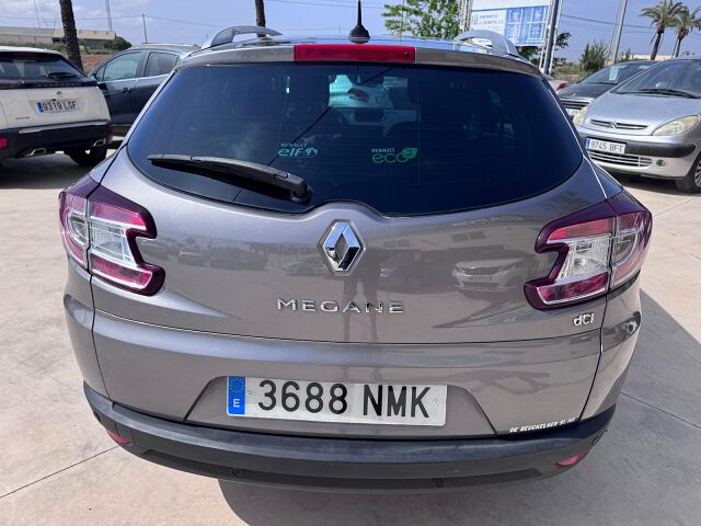 RENAULT MEGANE ESTATE 1.5 DCI SPANISH LHD IN SPAIN 135000 MILES SUPER 2014